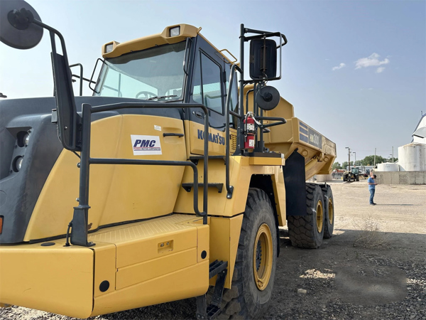 2017 Komatsu HM300-5