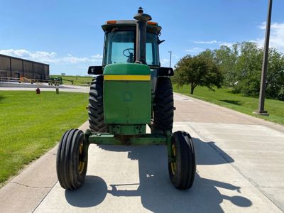 1975 John Deere 4430