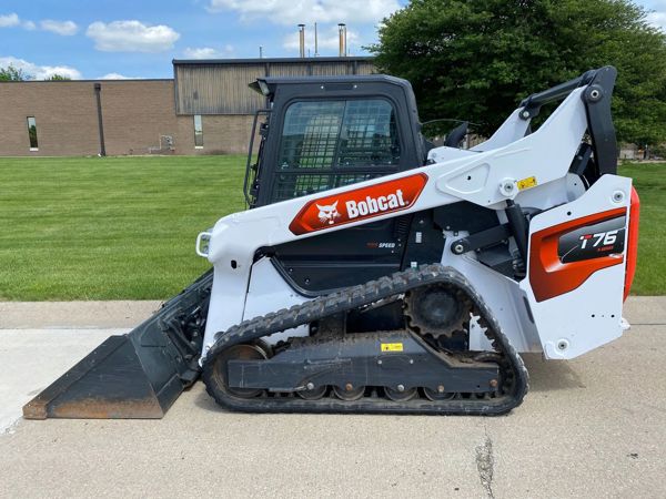 2022 Bobcat T76