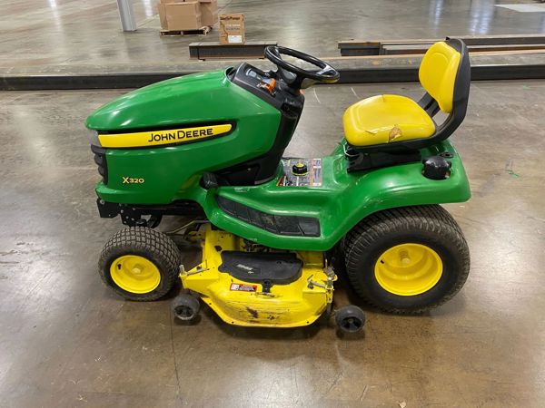 2011 John Deere X320