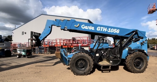 2015 Genie GTH-1056