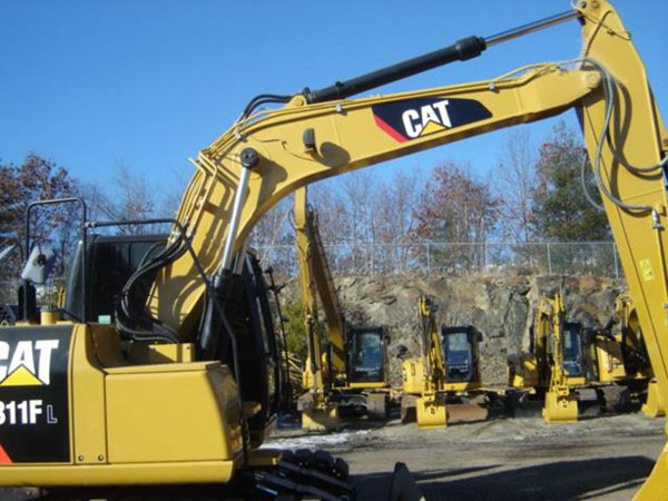 2016 CAT 311FL