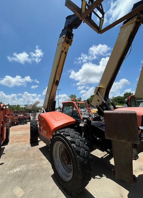 2016 JLG 1255