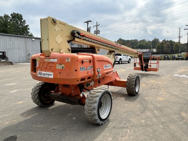 2014 JLG M600JP