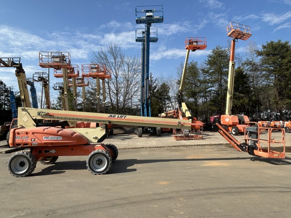 2014 JLG M600JP