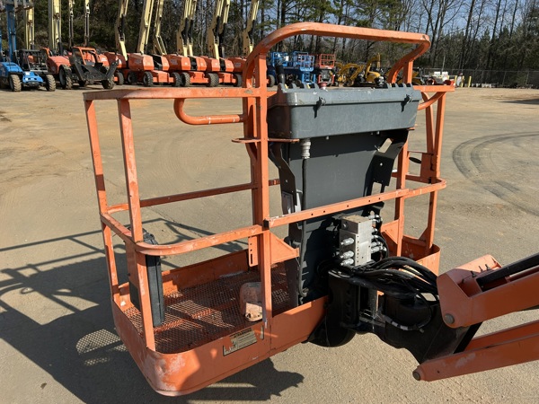 2014 JLG M600JP