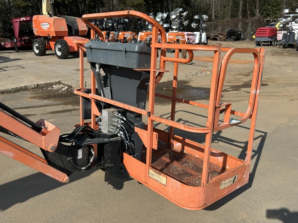 2014 JLG M600JP