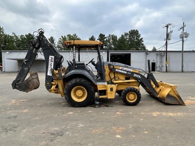 2017 John Deere 310L