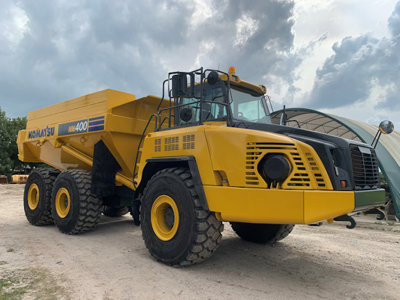 2015 Komatsu HM4003