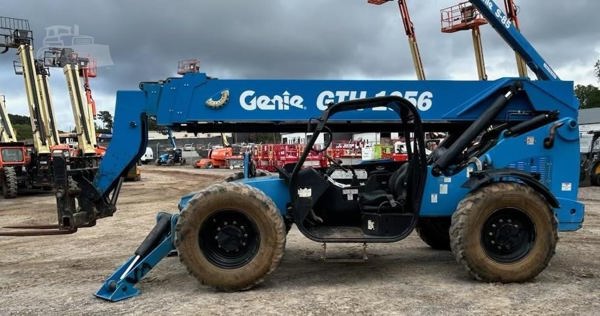 2015 Genie GTH-1056