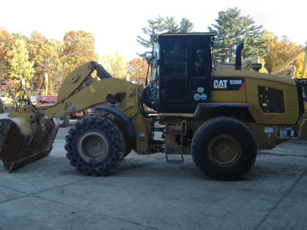 2016 CAT 930