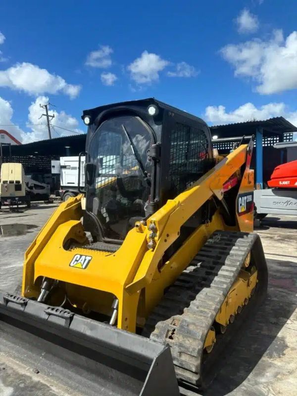 2015 CAT 289D3