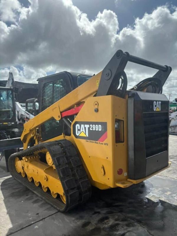 2019 CAT 299 D2