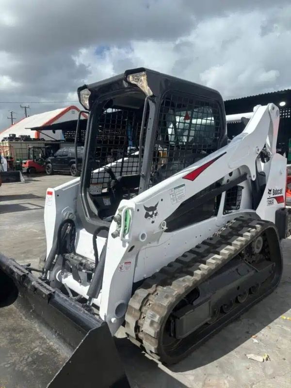 2020 Bobcat T595