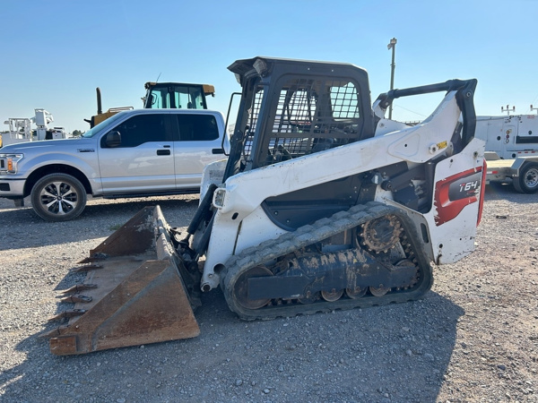 2021 Bobcat T64