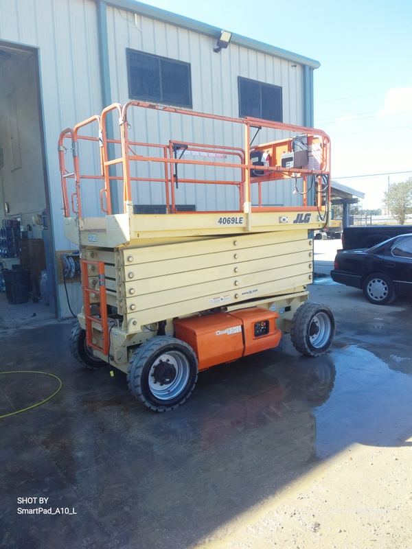 2014 JLG 4069LE