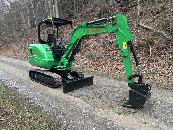 2017 Takeuchi TB230