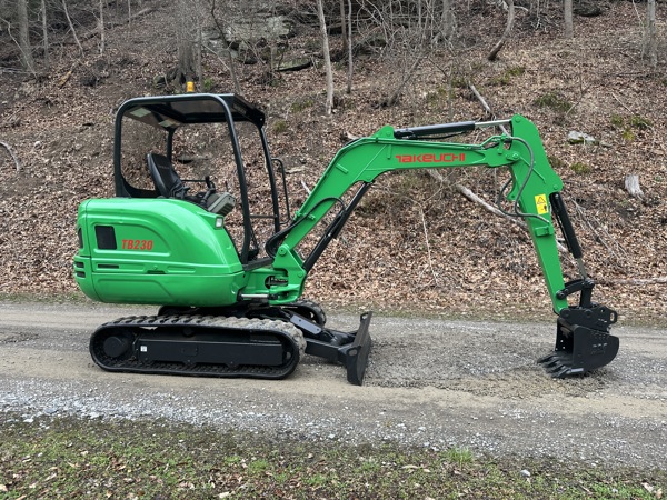 2017 Takeuchi TB230