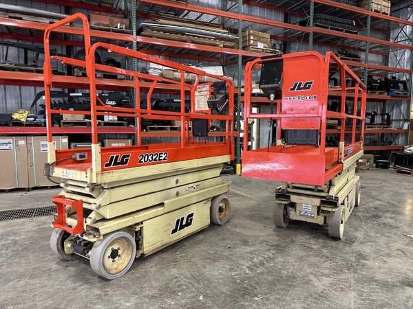 2000 JLG 2032ES