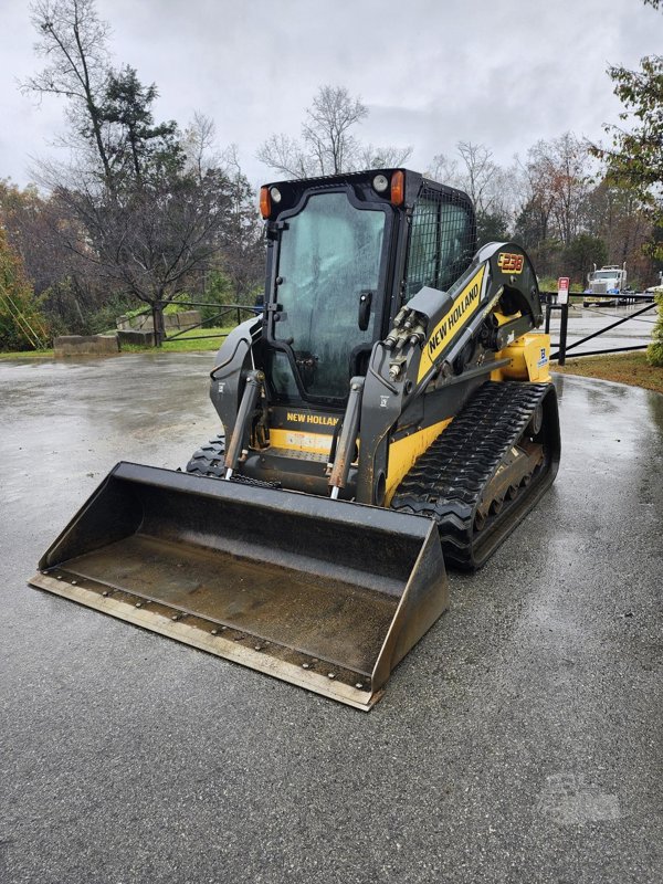 2017 New Holland C238