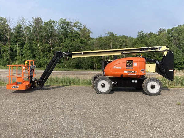 2024 JLG 600AJ