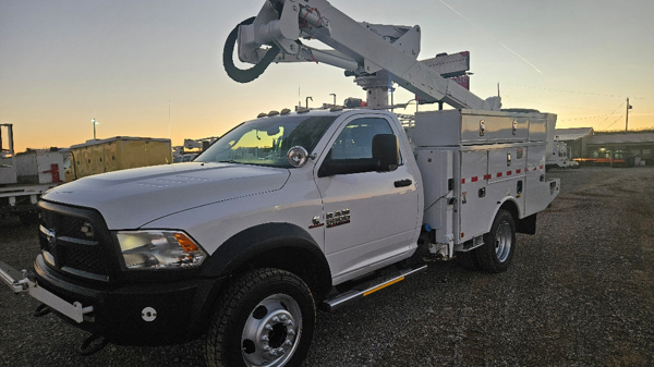 2015 DODGE 5500