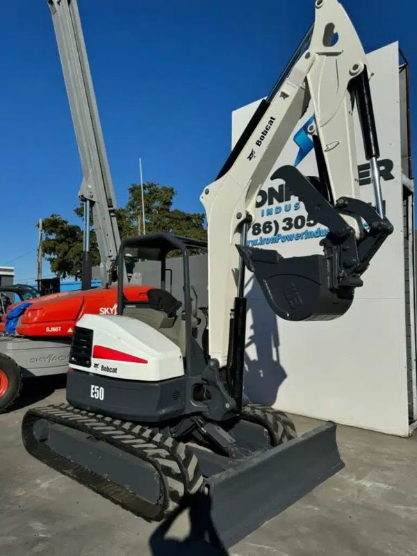 2018 Bobcat E50