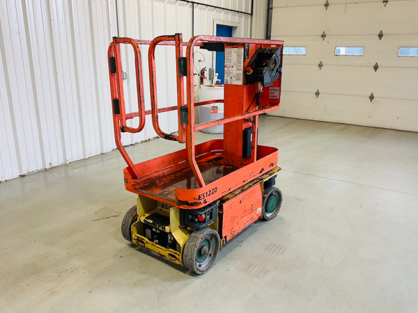 2007 JLG 1230ES