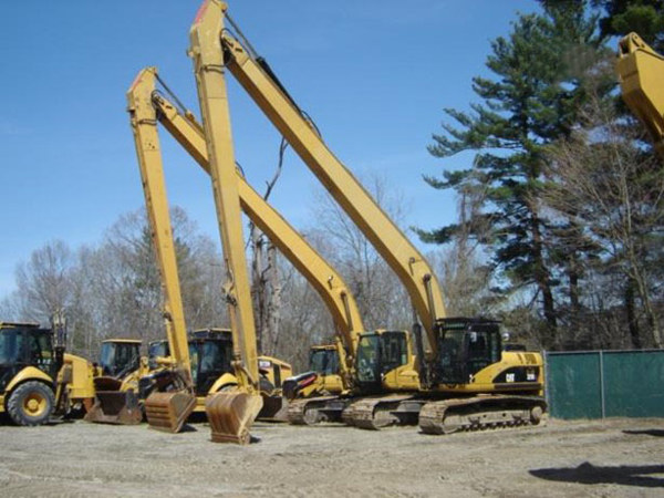 2010 CAT 329DL