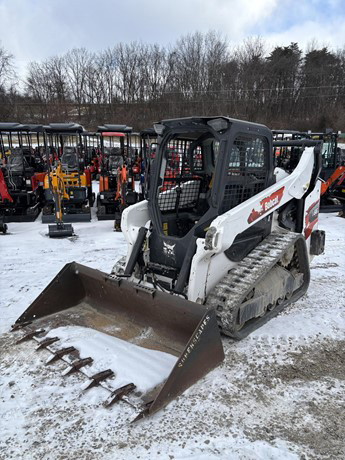 2021 Bobcat T66