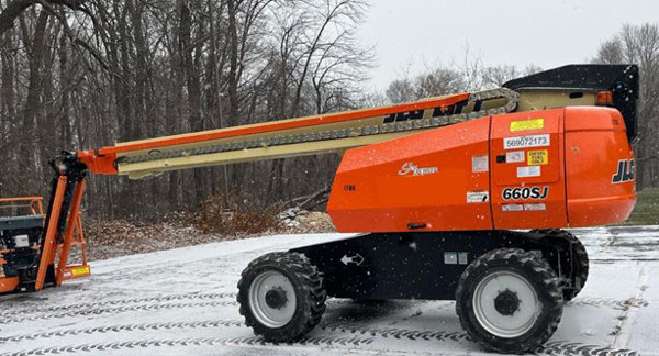 2012 JLG 660SJ