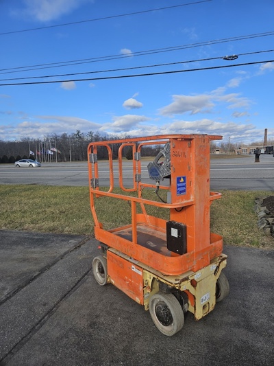 2014 JLG 1230ES