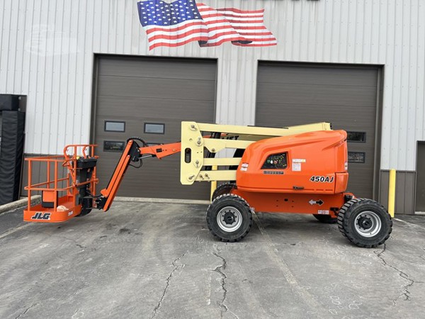 2016 JLG 450AJ