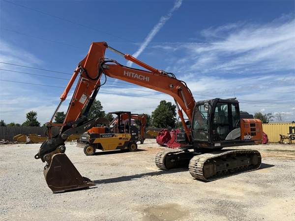 2019 Hitachi ZX160LC-6