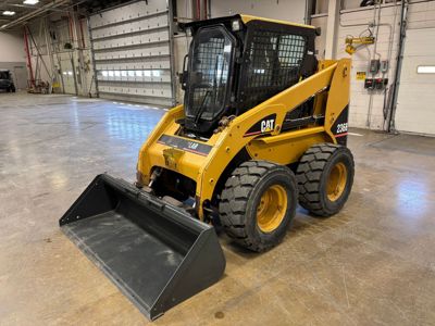 2006 CAT 236B