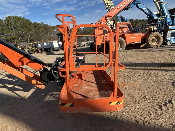 2022 JLG 660SJ HC3