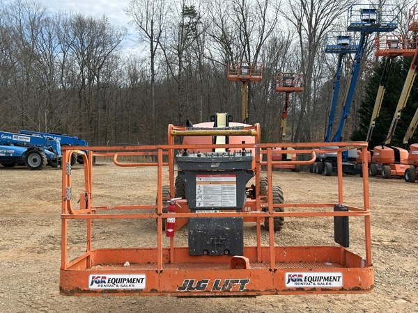 2017 JLG 400S