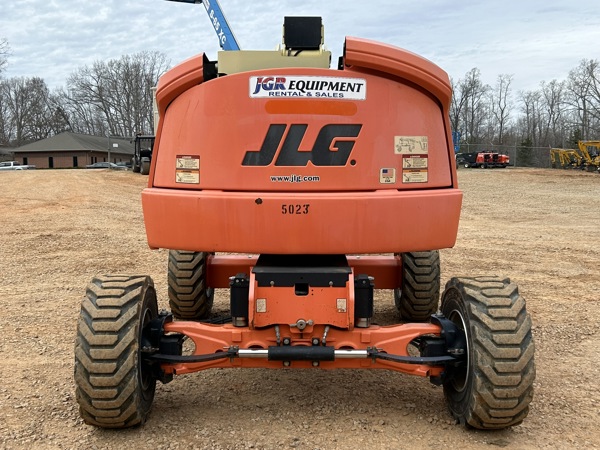 2017 JLG 450AJ