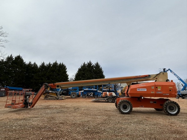 2007 JLG 860SJ