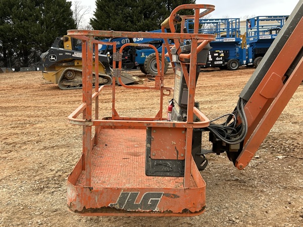 2007 JLG 860SJ