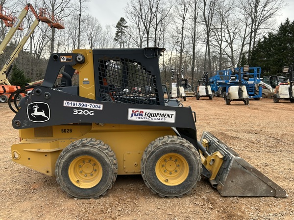 2020 John Deere 320G