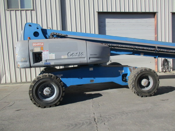 2012 Genie S-125