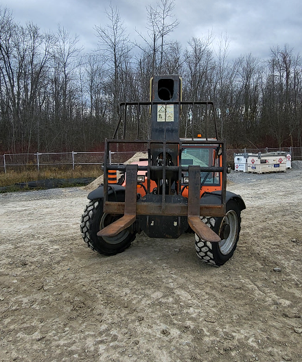 2013 JLG G9-43A