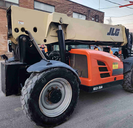 2013 JLG G12-55A