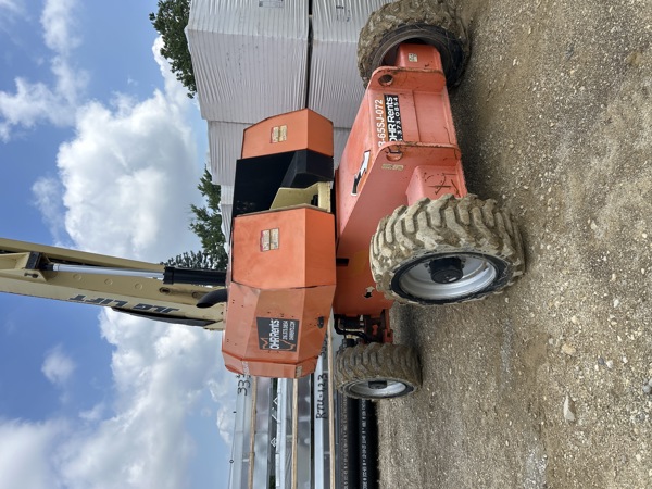 2011 JLG 660SJ