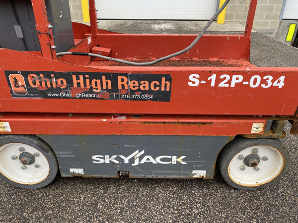 2017 Skyjack SJ12
