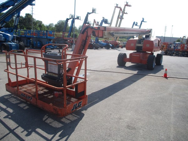 2011 JLG 860SJ